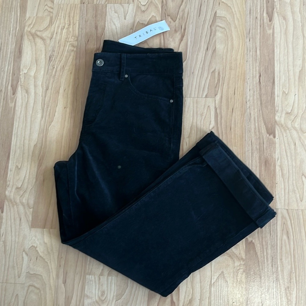 Tribal NEW WITH TAG Black Corduroy Cropped Pants Size 8